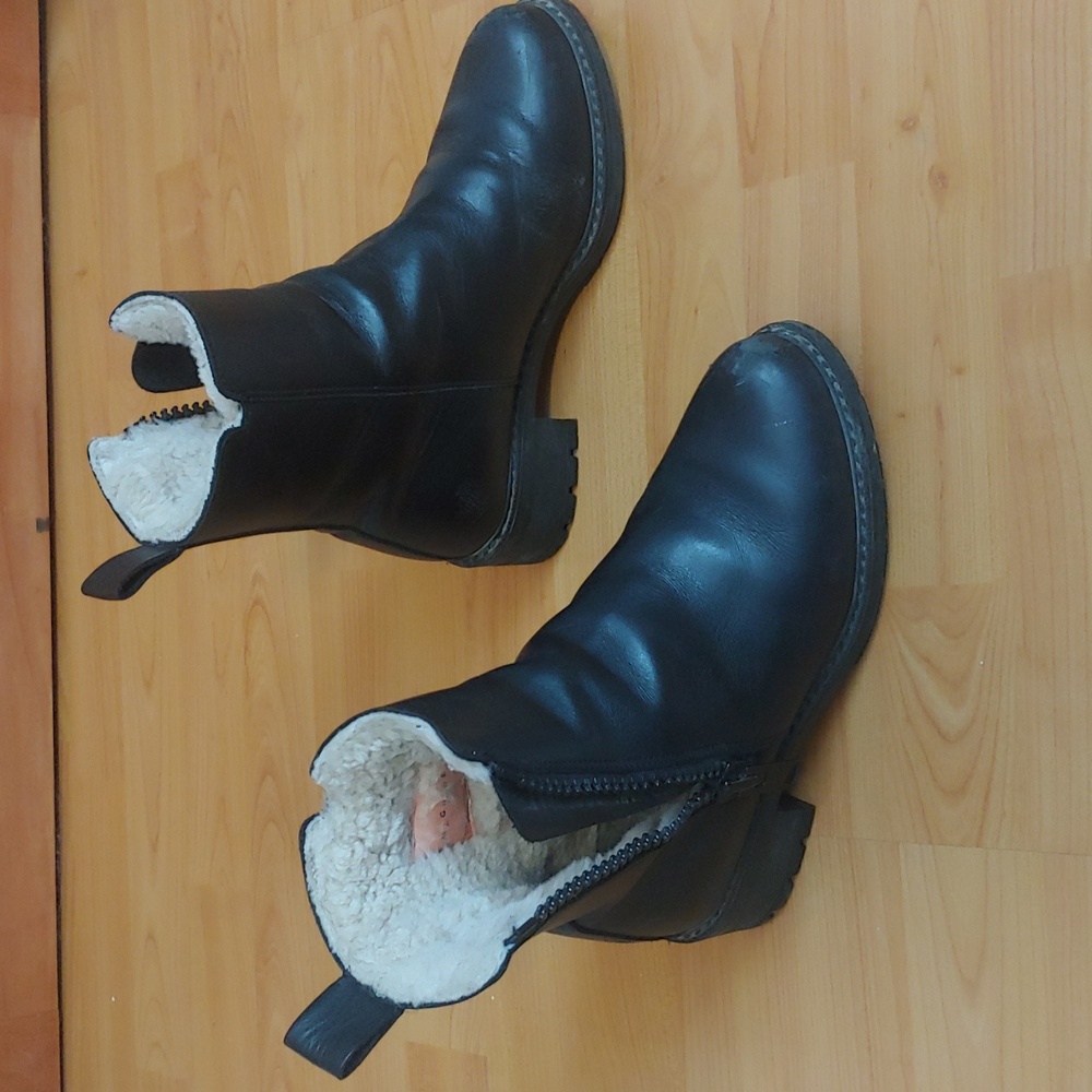 Maguire Rachel Black Leather Shearling Lined Winter Boots - Picture 4 of 9